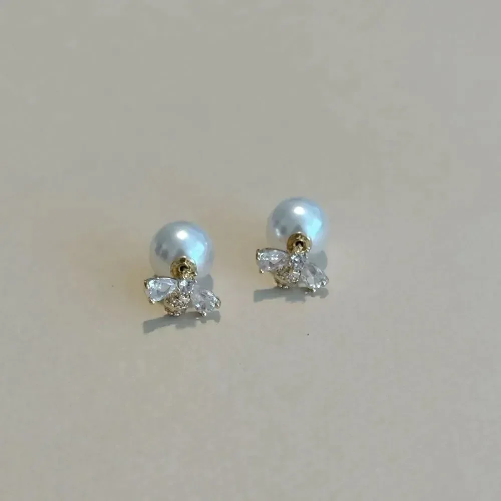 Bees earrings M1011